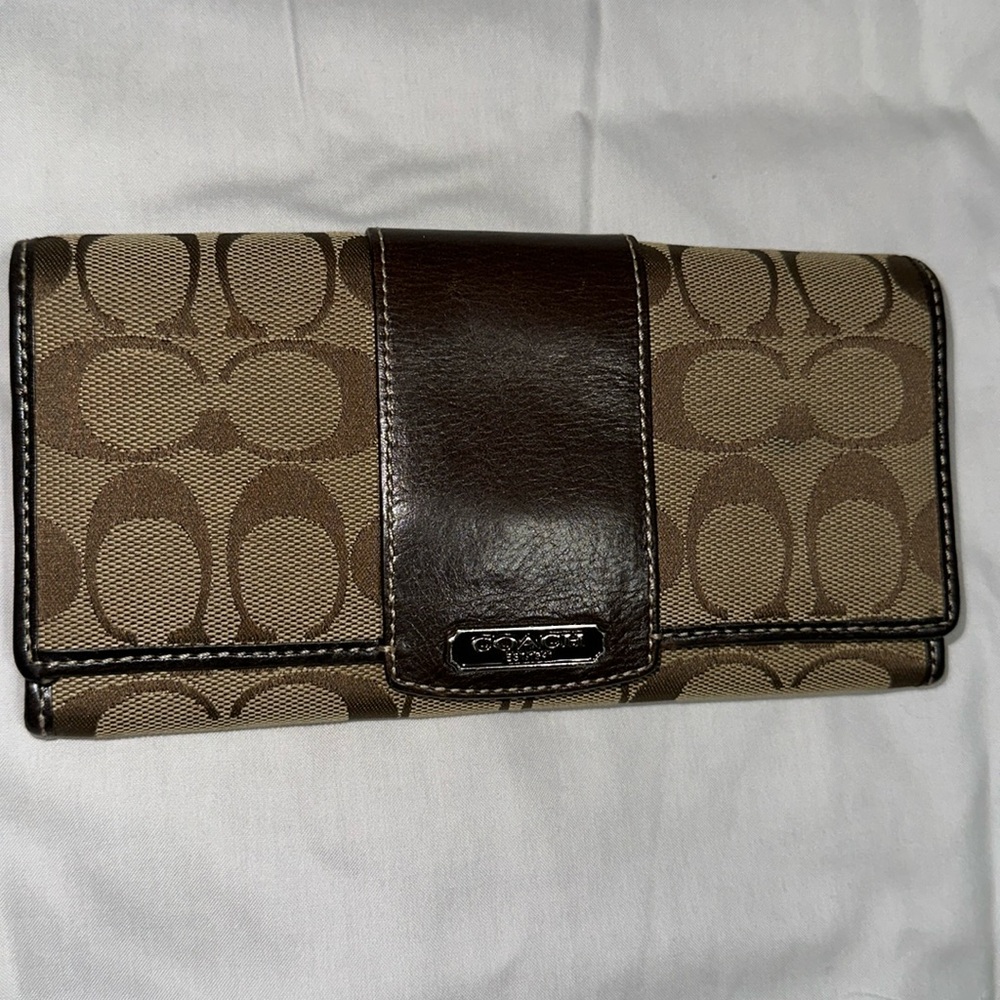 Coach wallet